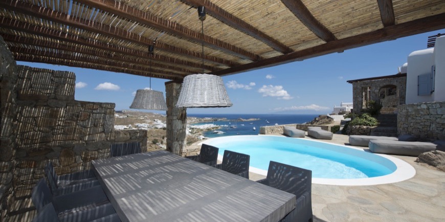 Ammonite Villa Psarou